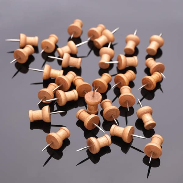 Bulletin Board Push Pins - 100 st - Set med träpushpins för