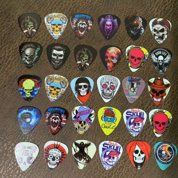 10-pack plektrum, Skulls multifärg-0,46 mm