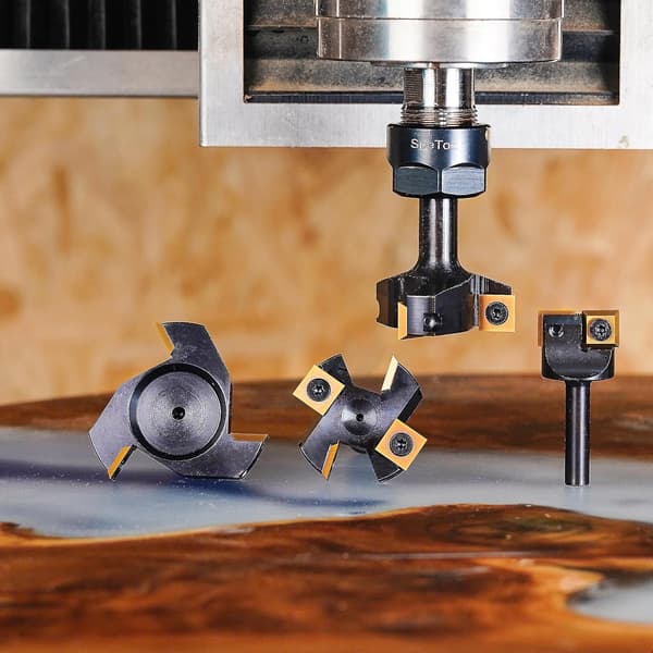 Planfræser 8 mm skaftdiameter 26 mm skærediameter med 2 indsatser Træfræser Træfræser