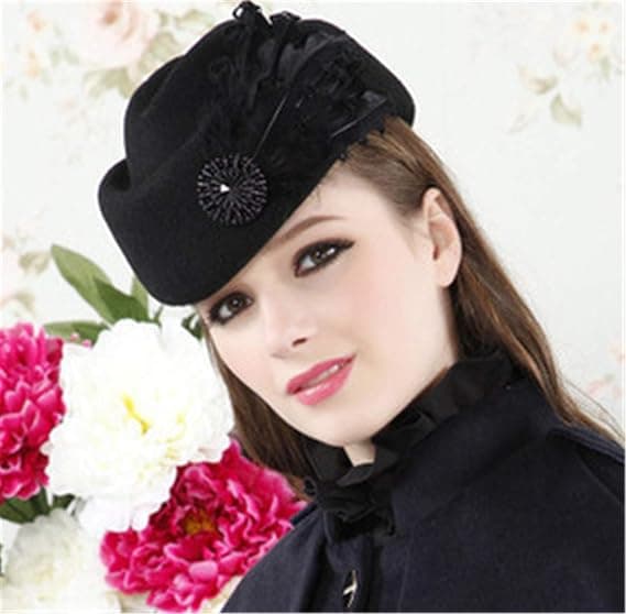 Naisten villabaretti höyhenillä Retro Elegant Hostess Hat Class