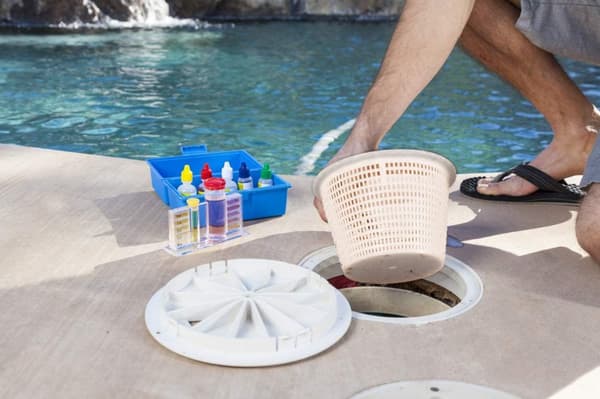 Pool Skimmer Rund Kurv - 15cm Diameter - Hvid