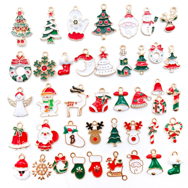 Lot of 50pcs Mixed Christmas Style Pendants Charms DIY Jewelry, Resin Miniature, Resin Accessories, Santa Claus Sno