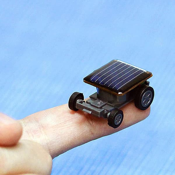 2X Högkvalitativ Mini Bilsolcellsleksak Bil Racer Barnutbildning