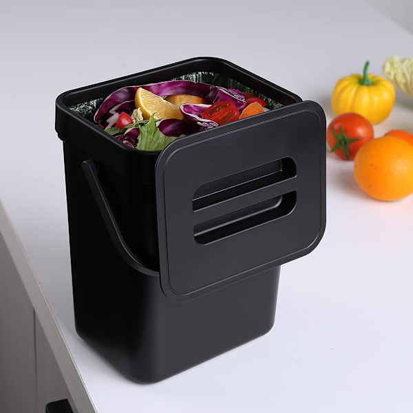 (Svart) Hängande liten soptunna med förseglad lock under diskho, 1,3 gallon monterbar kompostbehållare. Ingen O