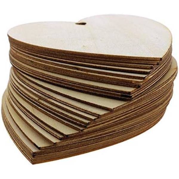 Tretre hjerter (50 stk.) Tretre dekorasjon Liten hjerteform 10x10 cm med hull - Dekorasjoner for W