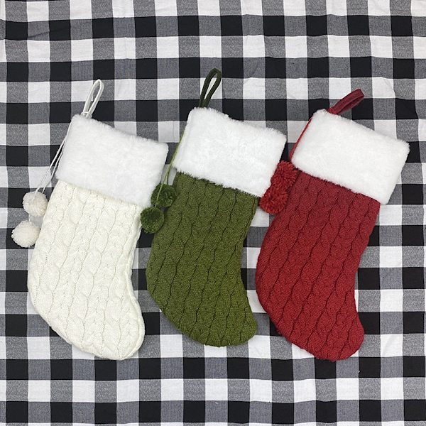 Julstrumpor i Stickad Ull 3-pack Presentpåsar Julhänge Julgranspynt R