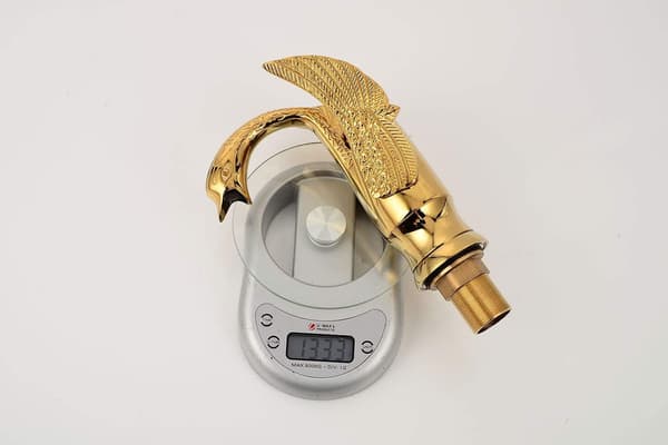 Sänkkranar Modern Guld Svan Kran Elektropläterad Mässing Badrumsblandare Böjd Mun
