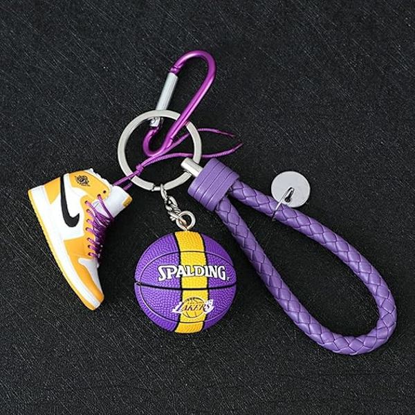 Klassisk 2022 1:6 realistisk Min 3D Jordan Basketball nøkkelring med mini sko, gul, 5 cm