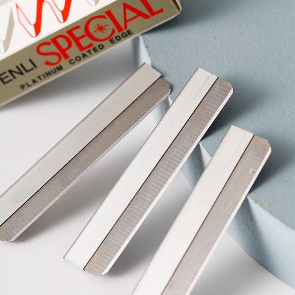 100 st/set kvinnor makeup ögonbryn ansiktsblad trimmer, ögonbryn inte