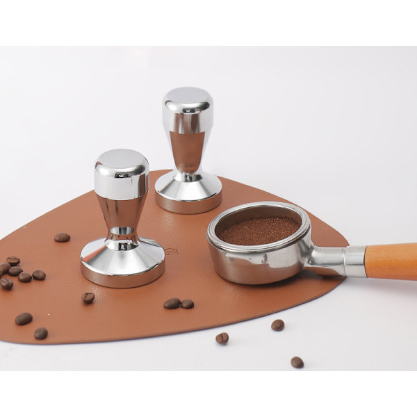 Basdiameter: 53 mm - Höjd: 85 mm - Kaffetamper i rostfritt stål