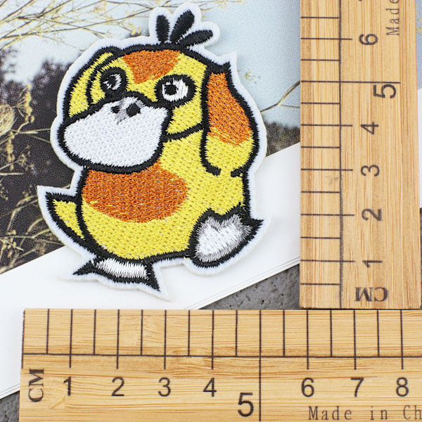 16 st Anime Broderi Tygmärken Tecknade Figurer Datorbroderi Zhangzi