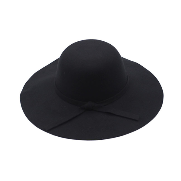 Retro leveälierinen hattu naisille
