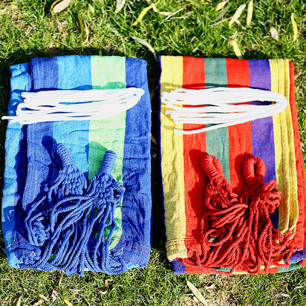 Röd utomhus hängmatta, retro jacquardtyg med macramé tofsar f