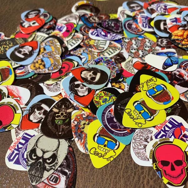 10-pack plektrum, Skulls multifärg-0,46 mm