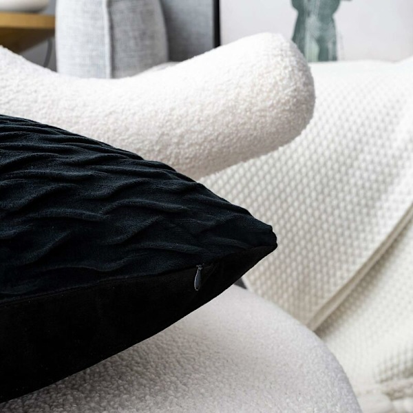 Fløjlsbetræk til puder 45x45cm til stue sofa - Sæt med 2 ensfarvede firkantede pudebetræk til soveværelsesdekoration, Sort