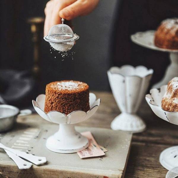 Metal serveringsbakke Display-plade Retro Hvid Dessert Frugt Kage Snack Høj Plade Hjemmefest Bryllupsdekor