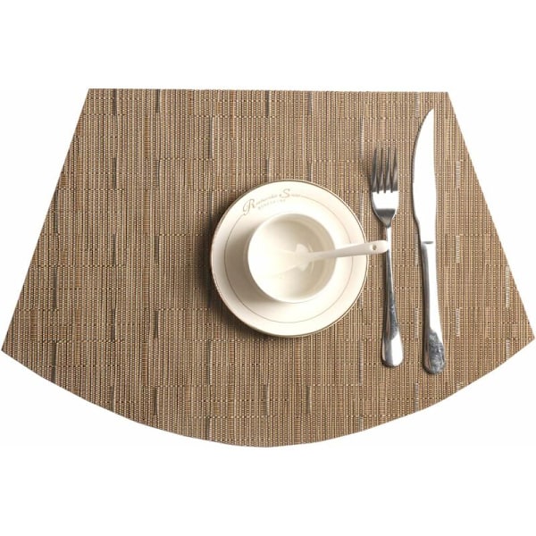 4 kpl PVC-paikka-alustaa Kiilapöytämatto Lämmönkestävä Pestävä Pöytämatto (Bamboo Tan)-Fei Yu