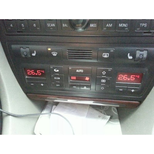 Auton 2 kpl LCD-näyttö Ilmastointi Pikselin korjaus A6 (4F) / (4L) 2005-2012
