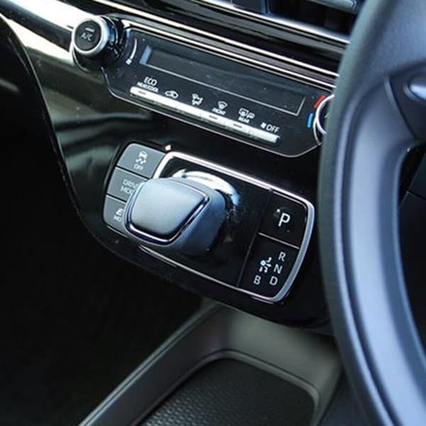 Bil Glans Sort Central Control Gear Shift Panel Cover Trim Dekal Interiør Modifikation til AQUA 2021 2022 RHD