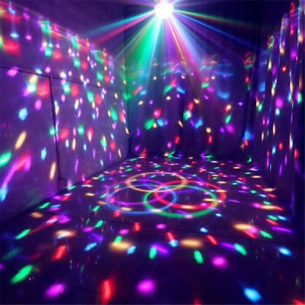 Disco-bileet valot Disco pallo LED UV äänen taajuus Strobe Stage vaikutus Häät Joulu Festivaali Bileet valot