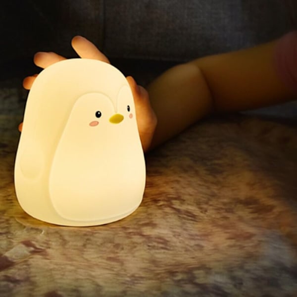 Luova Touch Cartoon Penguin Silikonilamppu Latautuva Yöpöytälamppu