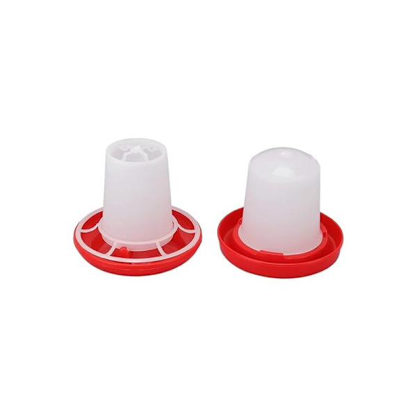 Siipikarjan syöttölaite, 9,2x10,2 cm poikassyyöttölaite ja 8,7x10,2 cm juoma-astia, kiertävä hihamuotoilu, automaattinen syöttö ja juotto, siipikarjan syöttölaite ja juoma-astia
