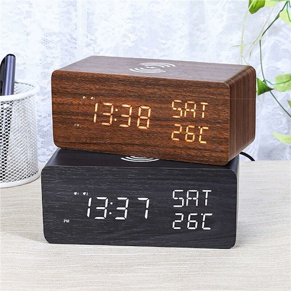 Snooze Digital Väckarklocka Temperatur och Luftfuktighet LED Elektronisk Klocka Smartphone 10W Laddare (Träfärg)