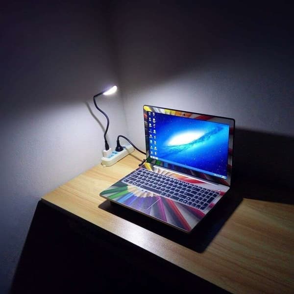 USB-dæmpbar lampe til computer/pc/notebook/laptop (sort)-