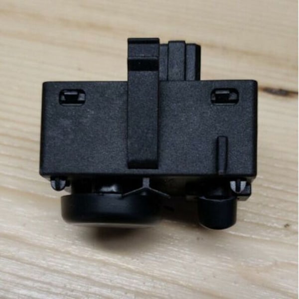 15829700SR Kuljettajan puolen ovenpeilin kytkin 2008 2009 2010-2017 Cascadia DTL15829700 901-5202