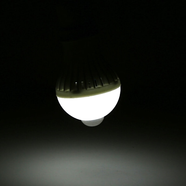 E27 Smart Deteksjon PIR Infrarød Bevegelsessensor LED Pære 5W