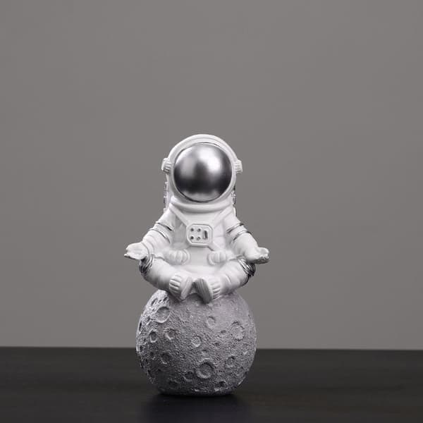 Astronaut og Planet Statue Skrivebordsindretning Rummand Ornament