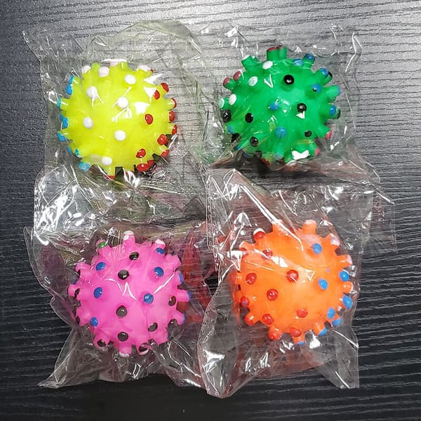 Sæt med 2 pindsvin bolde (rose rød)