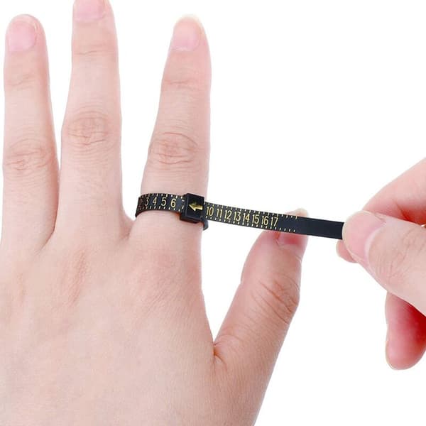 Ringstørrelsesmåler Fingerstørrelsesmåler med pusseklut