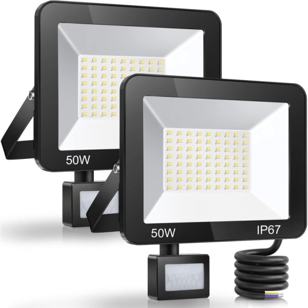 50W LED-strålkastare för utomhusbruk med rörelsesensor, 2-pack, IP67 vattentät LED-strålkastare med sensor, 5000LM 7000K kallvitt utomhusbelysning, utomhuslampa