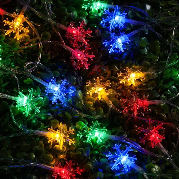 Solcelle-lysstreng for utendørs, 30 LED 6,5m Vanntette Lys Dekorasjon Snøfnugg Juledekorasjon for Soverom Hage Patio (Farge)