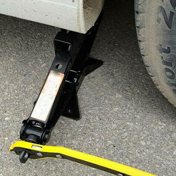 Työtä säästävä automaattinen tunkin räikkäavain Auton tunkki ja pyöränpulttiavaimen kahva moottoripyörälle, autolle, SUV:lle ja muille ajoneuvoille (musta)