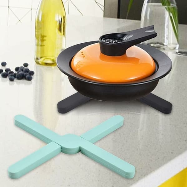 Sæt med 4 sammenklappelige silikoneunderlag i korsform