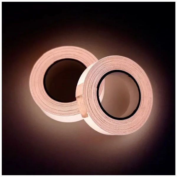 3 Meter Selvklebende Lysende Tape med Logo Nødlys i Mørket Sikkerhets Scene Klistremerker Hjemmedekorasjon Dekorative Festartikler Bredde 1cm (Rosa, 1 stk)