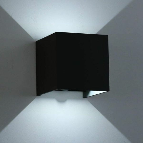 Utendørs vegglampe bevegelsessensor 12W LED veggbelysning, IP65, vegglyssensor for hage/korridor/sti, 6000K kald hvit, svart