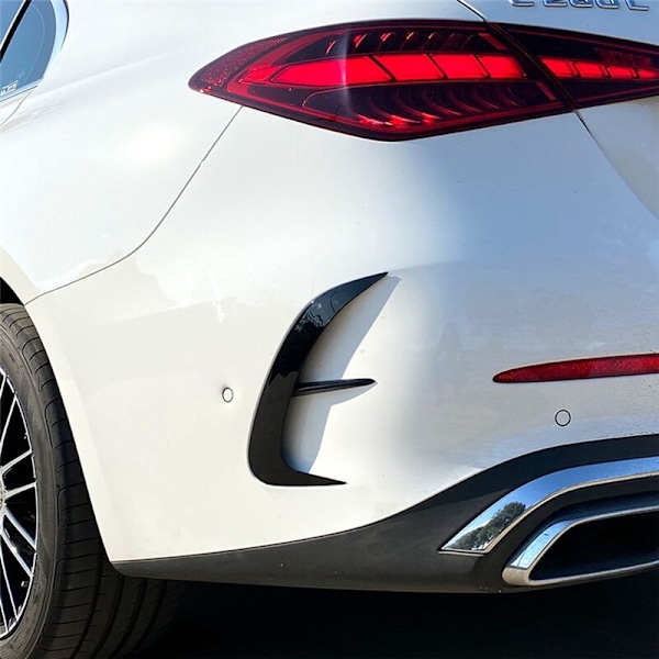Bilens bakre stötfångarläpp splitter spoiler luftutlopp trim lock för C-klass W206 2022+ (svart)
