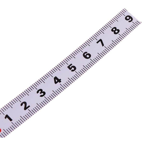 Itsekiinnittyvä mittanauha vasemmalta oikealle, oikealta vasemmalle, molempien sivujen keskellä 1/2/3/4/5M (1M, oikealta vasemmalle)