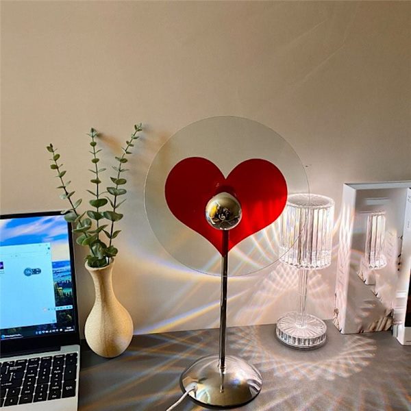 Nordisk soverom nattbord lampe plugg-in bryllup rød bordlampe DIY hjerteformet atmosfære gulvlampe