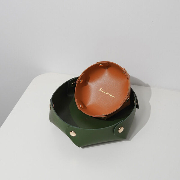 Pyöreä nahkainen tarjotin, nahkainen säilytystarjotin, keinonahkainen korutarjotin, kolikoiden säilytystarjotin avaimille, kelloille, toimistotarvikkeille, koruille (oranssi)