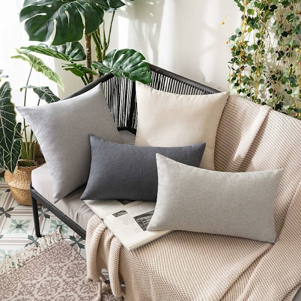 Set med 2 utomhuskuddfodral Vattentäta Mjuka Polyester med Vattenavvisande Yta Dekorativa Trädgårdskuddfodral för Vardagsrum Sovrum 45x45cm B