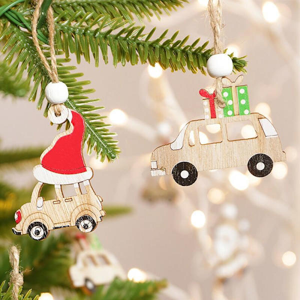 12 stk. juletreheng i tre med julemotiv - julenissen, snømannen, bilmønster - DIY-hjemmedekor til julefesten, D