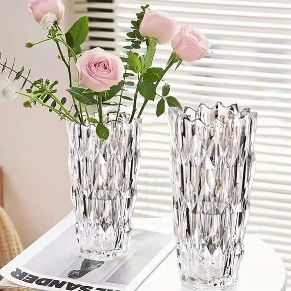 Erittäin raskaat lasimaljakot kukille, käsinpuhalletut lasit kotiin, keittiöön, kirkkaat maljakot keskiosille (ei voi kaataa helposti)