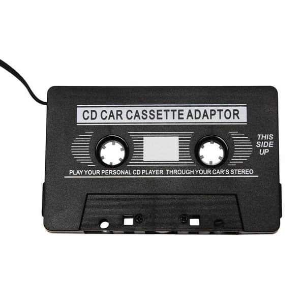 2 kpl 3,5 mm AUX-auton MP3-CD-sovittimen lähettimet