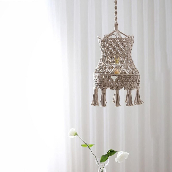 Taklampskärm lämplig för sovrum och badrum, glödlampa ingår ej (handgjord)