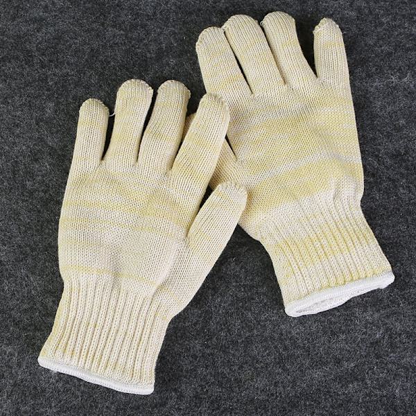 Kuumuutta kestävä hanska, uuni, takka, lämmönkestävä jopa 300°C, universaalikoko, beige（2 paria）