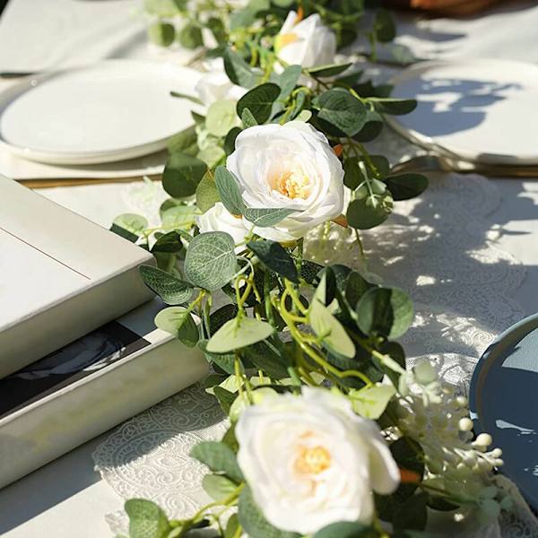Set med 2 eukalyptusgirlanger med champagne ros, bulk girlang, konstgjorda sidenblommor (C)